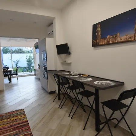 Casa Romeo Semesterbostad *